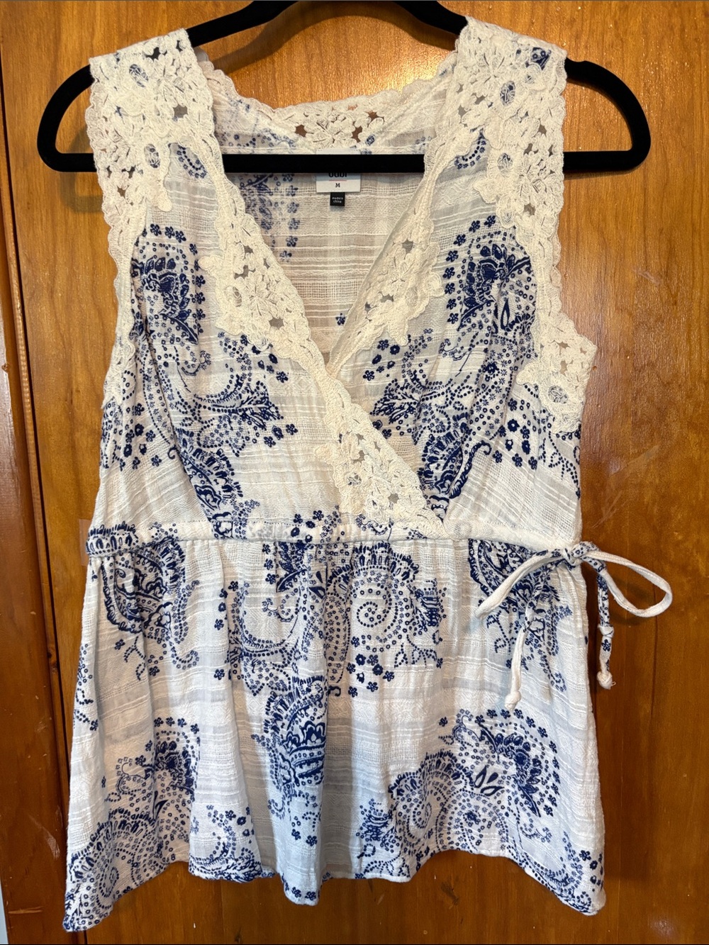 CAbi White Tank Top with Navy Paisley Print & Lace Trim - Size M - Worn 2 times